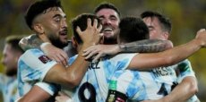 Argentina mantuvo el invicto histórico al empatar con Ecuador