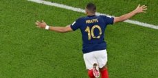 Mbappé "jugará contra Inglaterra", aseguró su compañero Konaté